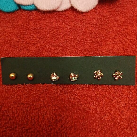 DISNEY FROZEN CHRISTMAS STOCKING AND STUFFERS FOR GIRLS - Picture 5 of 6